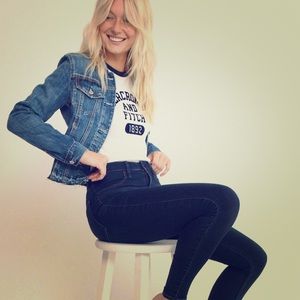 Abercrombie and Finch brand new jeans